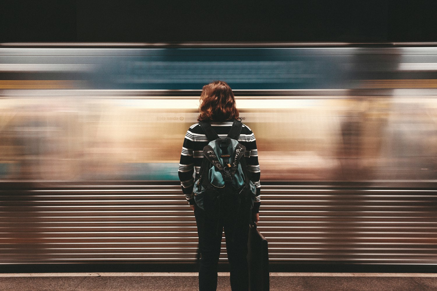 光影世界的探索之旅，咪咪電影的魅力探索