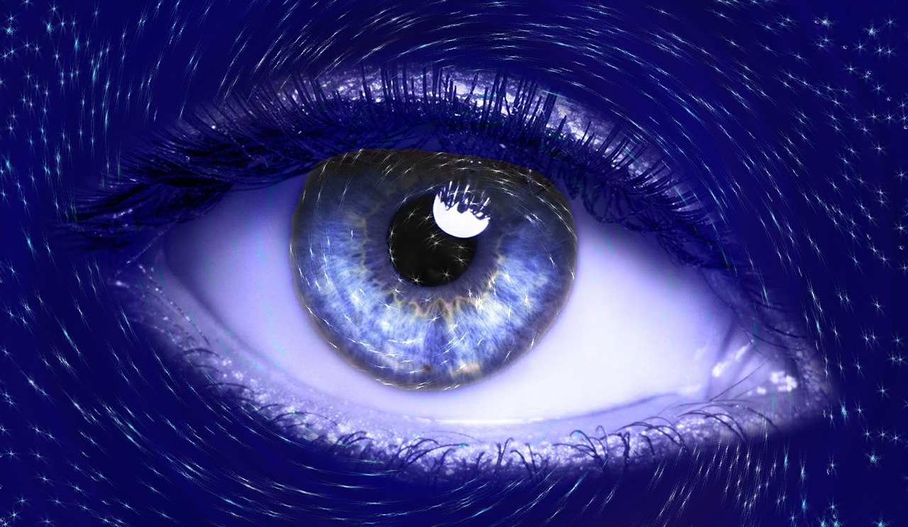 眼睛迷人的明星，無(wú)限魅力的視覺(jué)焦點(diǎn)